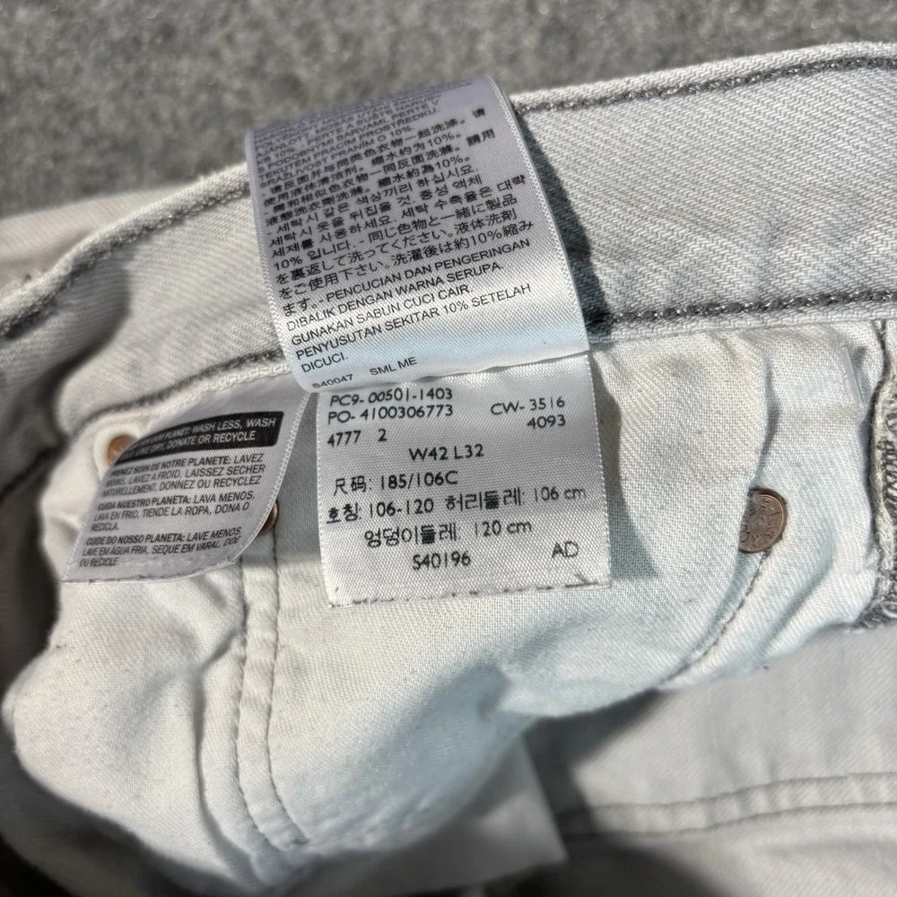 Levi's 501 Jeans Mens 42x32 (Fits 39x29) Light Wash Gray Streetwear Skater‎ Work